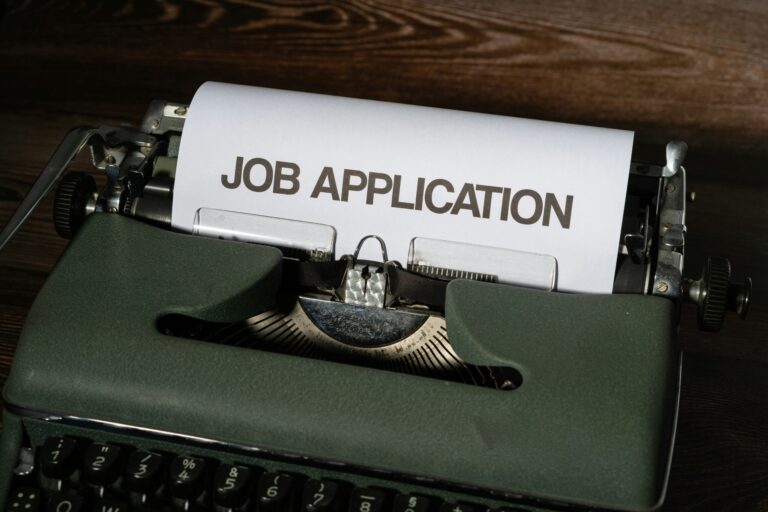 How to Explain Employment Gaps on Your CV